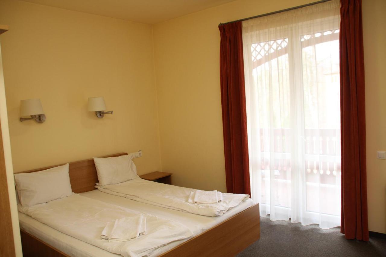 VILA URSU din SOVATA BAI&SPA -SAUNA , JACUZZI INTERIOR Esterno foto