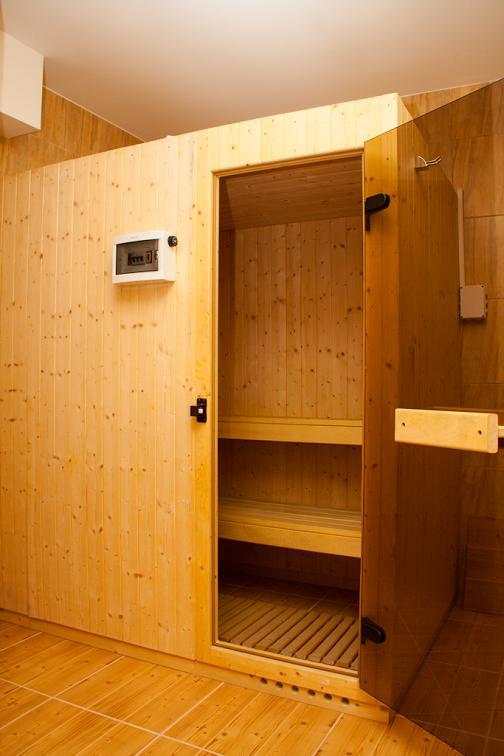 VILA URSU din SOVATA BAI&SPA -SAUNA , JACUZZI INTERIOR Esterno foto